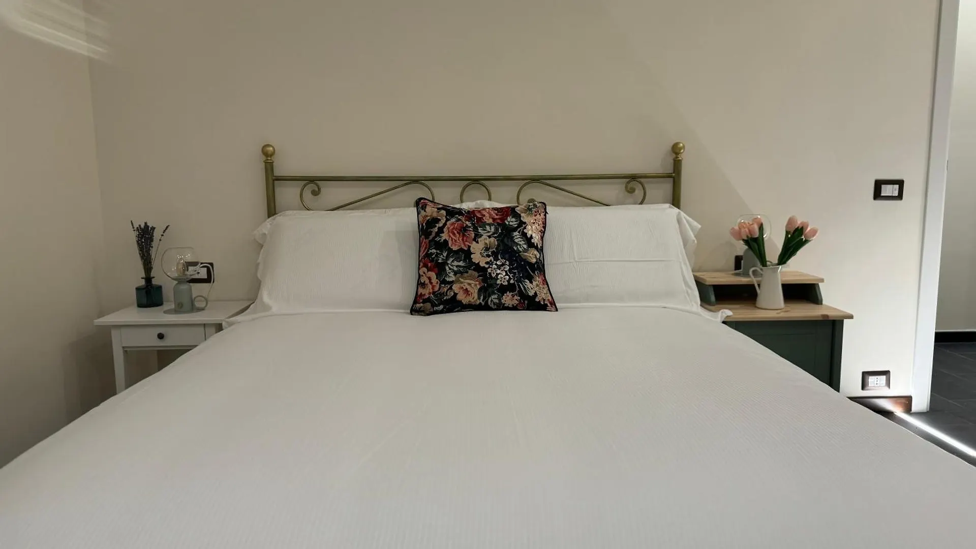 Saragozza Residence Bologna 0*,  Italy