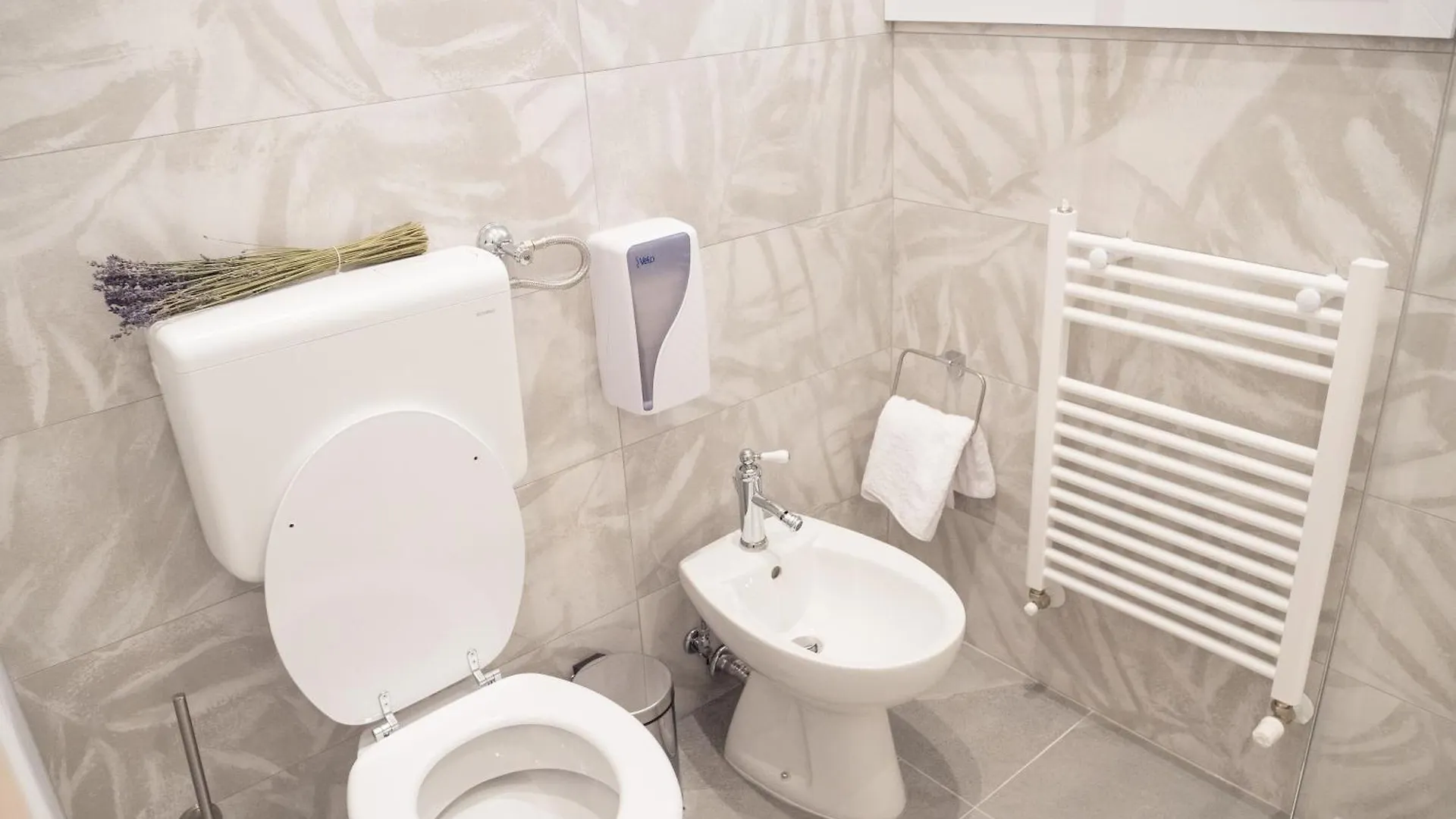 Bed & Breakfast Saragozza Residence Bologna Italy