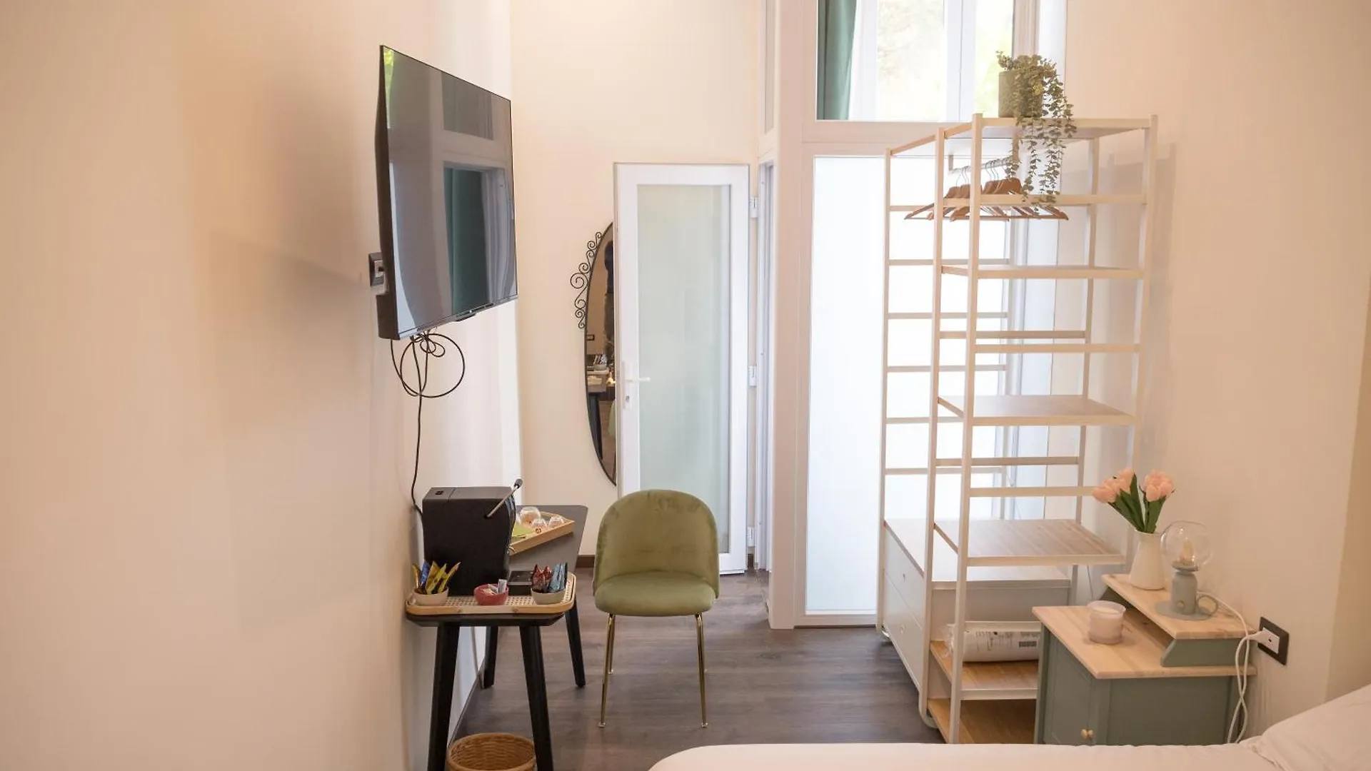 Saragozza Residence Bologna 0*,  Italy
